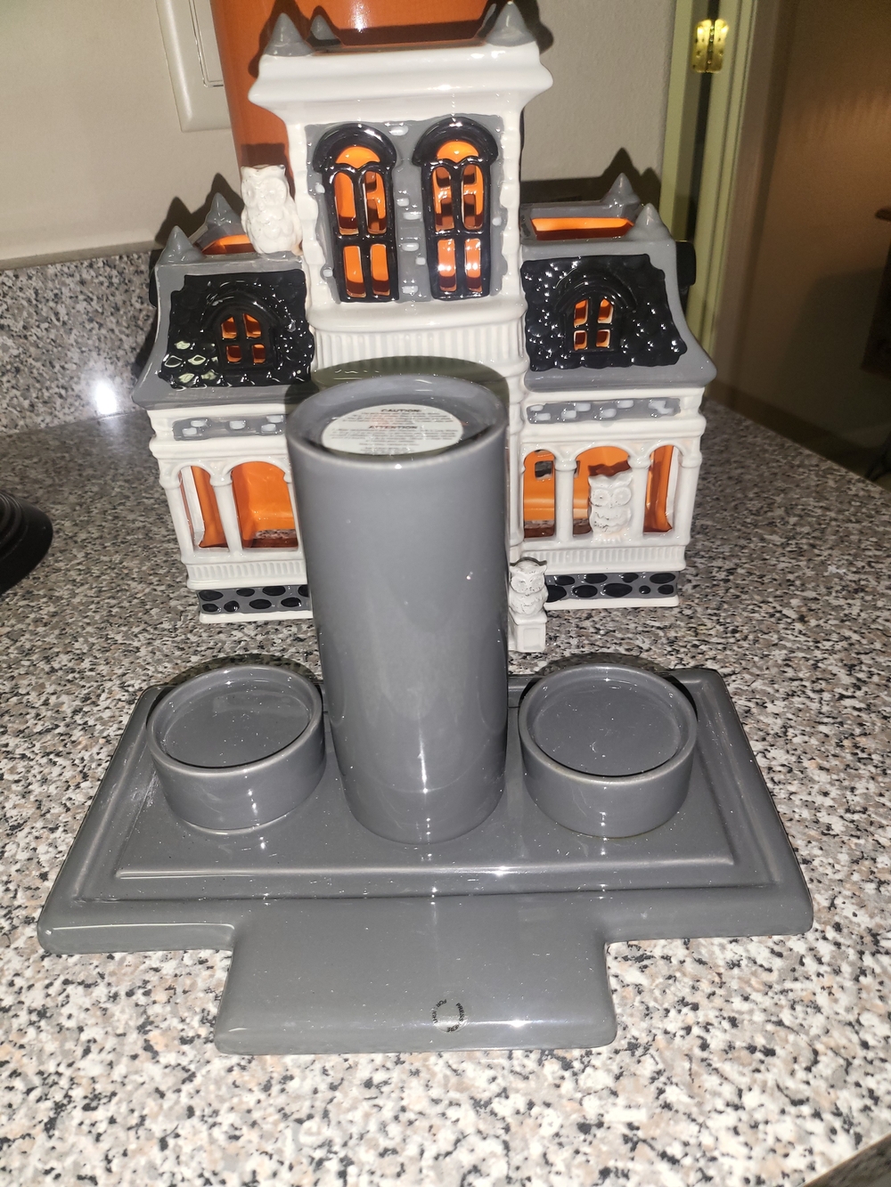 Bath & Body Works 2014 Gothic Owl Haunted House Luminary New In Box - Picture 9 of 15